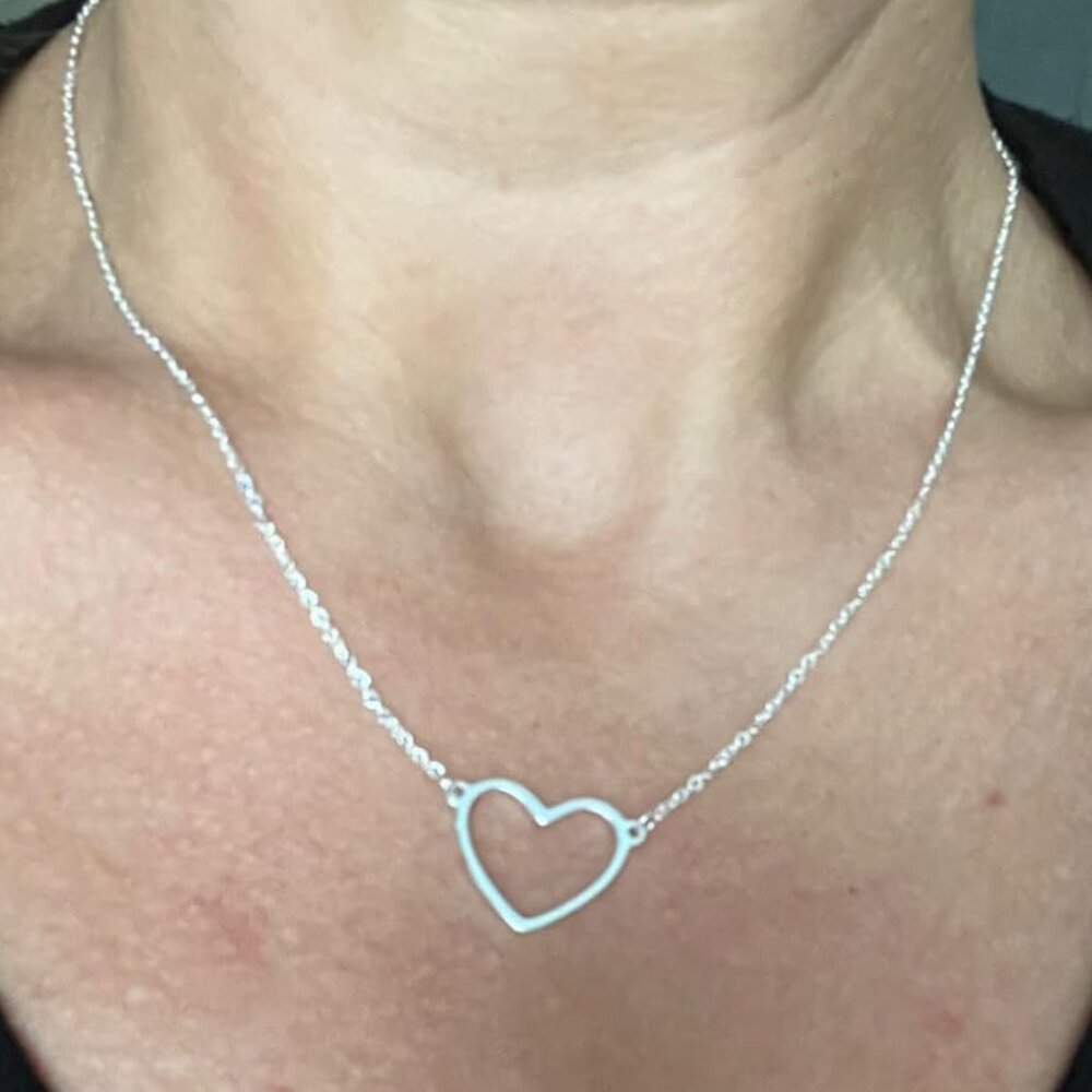Cute Heart Necklace 18k Gold/Silver Plated Tiny Heart Pendant Choker Necklaces
